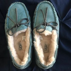 Ugg slippers